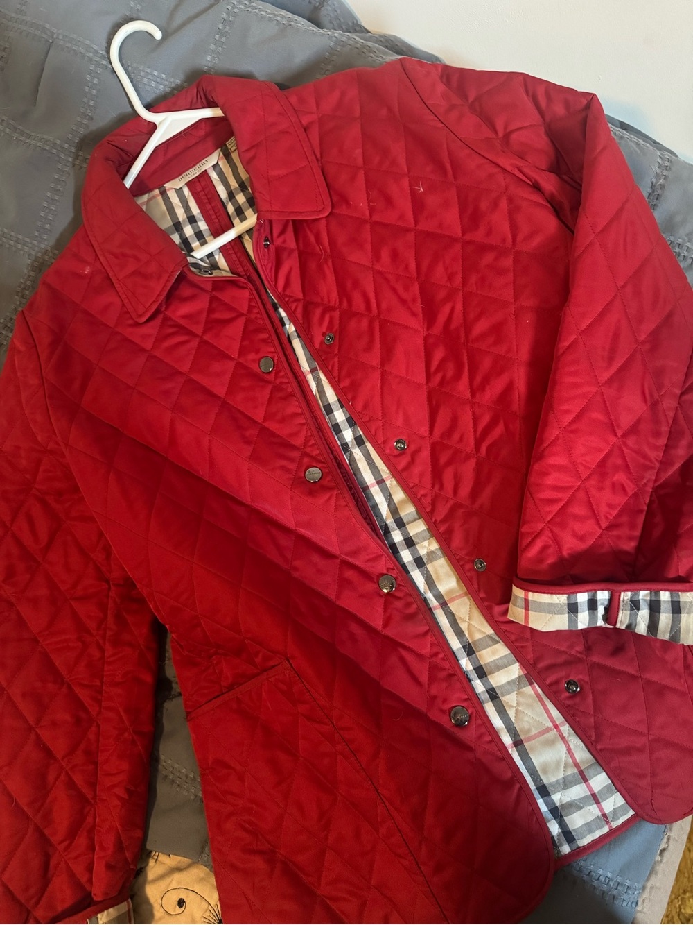 Burberry Quilted Red Lightweight Jacket with Signature Check Lining